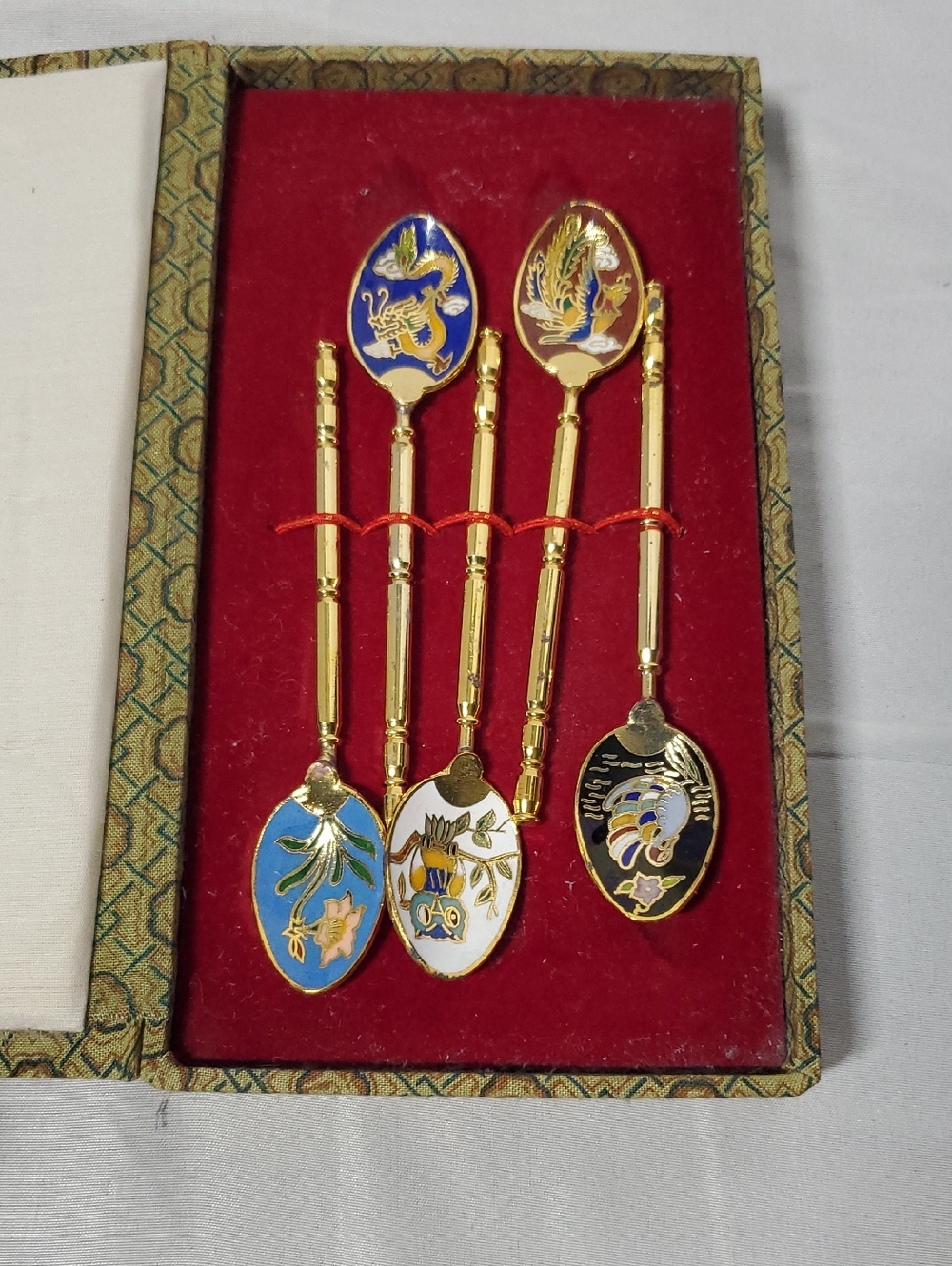 Vintage Gold-Tone Enamel Decorative Spoon Set - Multicolor Cloisonné COLLECTORS